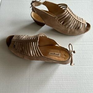 PAUL GREEN TRISHA Beige Suede Sandals Sz‎ 6.5 Open-Toe Slingback Low Heel Office